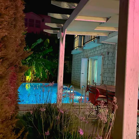 Evalacati-villa Palma-central With Private Pool And Garden * Çeşme
