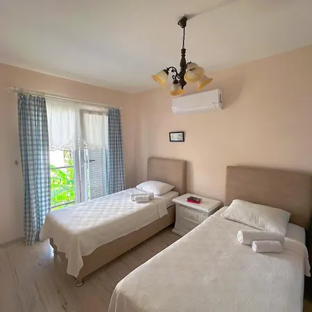 Villa Evalacati - Palma-tamamen Muestakil Cesme