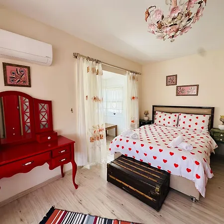 Evalacati-villa Palma-central With Private Pool And Garden * Çeşme