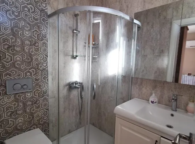 فيلة Evalacati-villa Palma-soemineli- Kis Duezeninde *