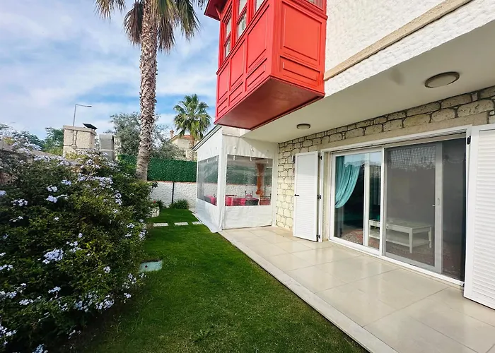 Evalacati-villa Palma-soemineli- Kis Duezeninde فيلة Çeşme