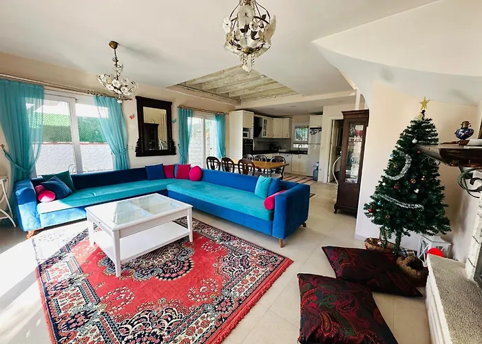 Villa Evalacati-villa Palma-şömineli- Kış Düzeninde